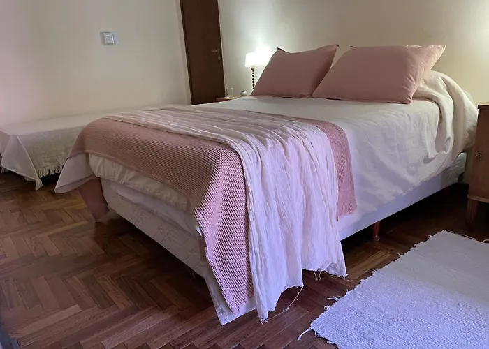 La Escondida, Casa De Huespedes