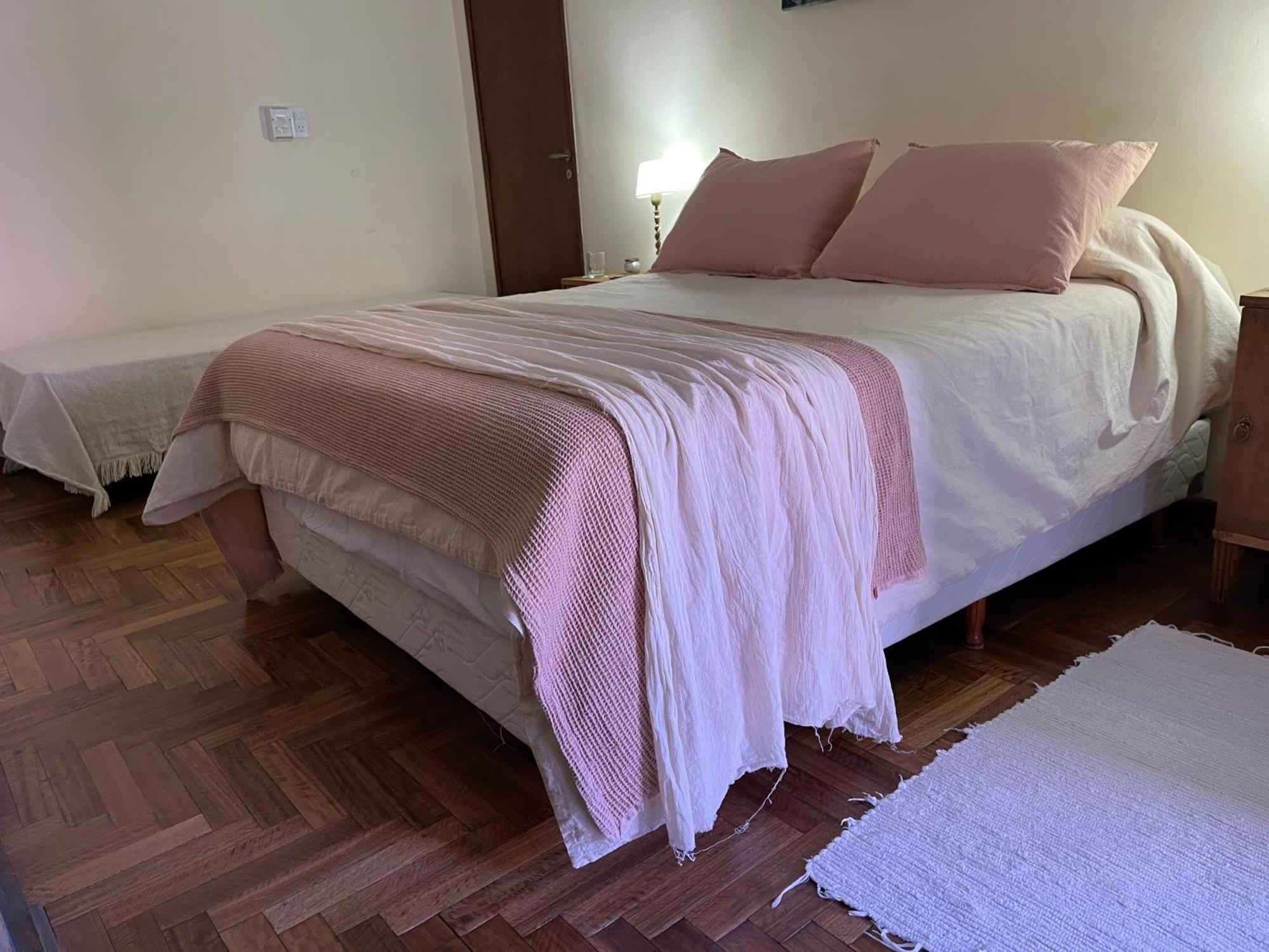 La Escondida, Casa De Huespedes Bed and breakfast San Antonio de Areco