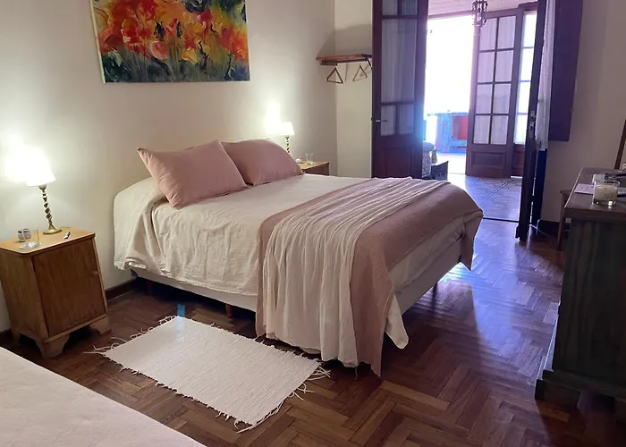 La Escondida, Casa De Huespedes