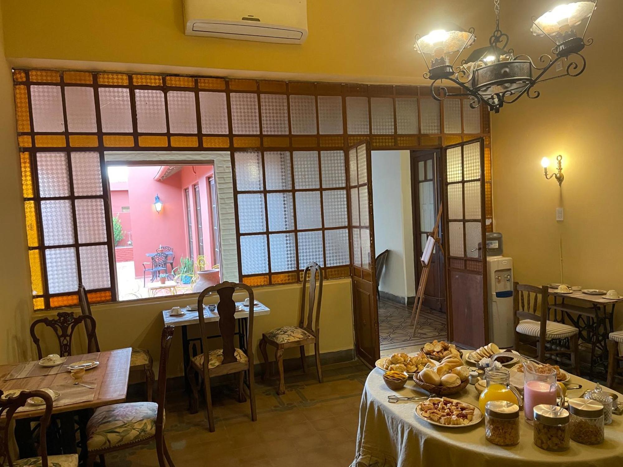 La Escondida, Casa De Huespedes San Antonio de Areco